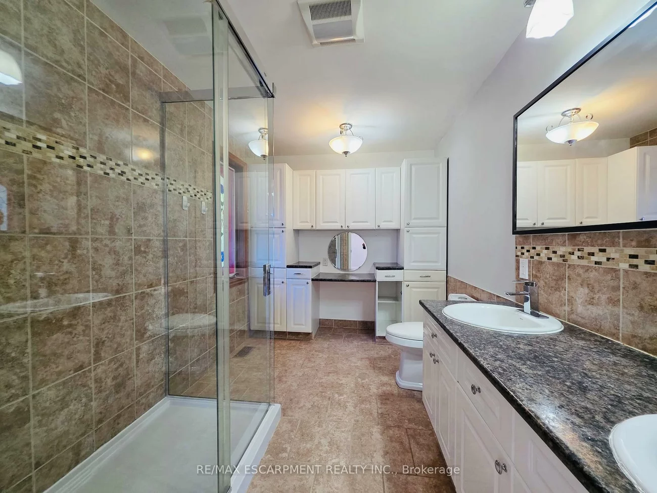 1200, Birchview, Lorne Park, Mississauga