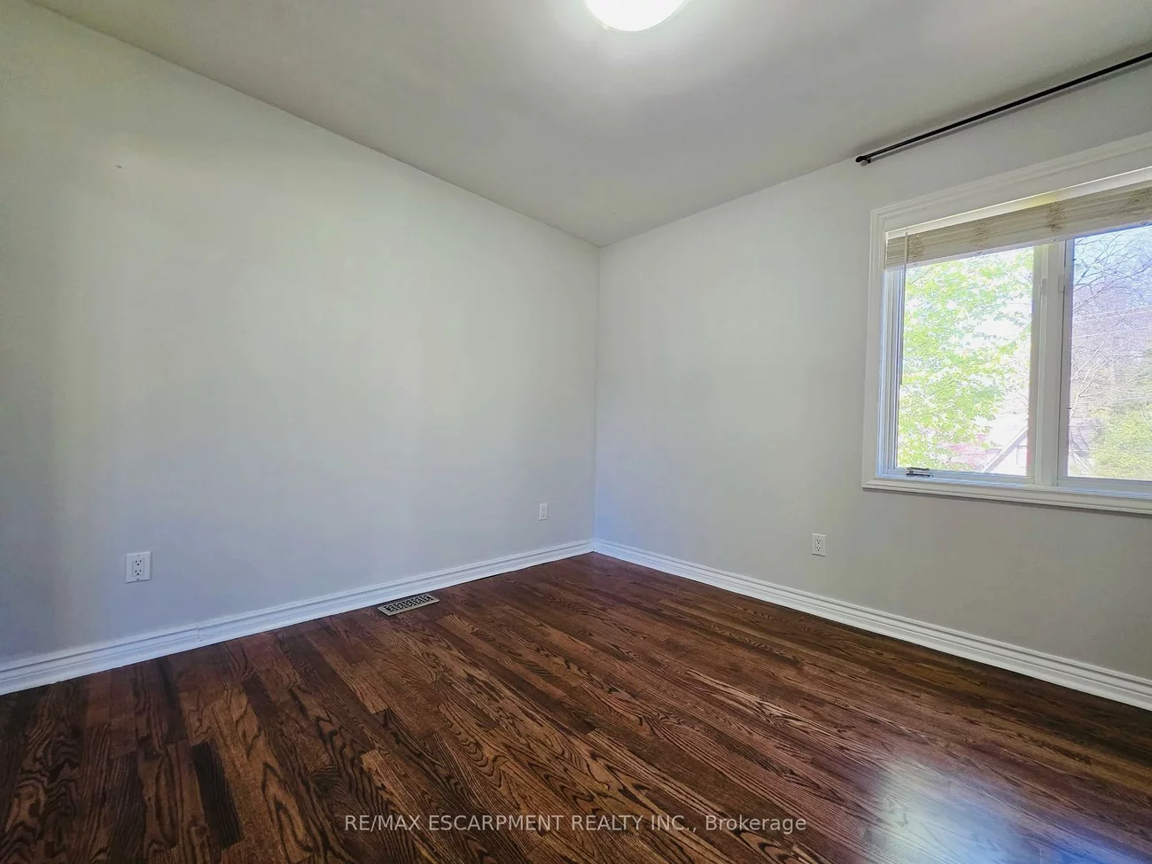 1200, Birchview, Lorne Park, Mississauga