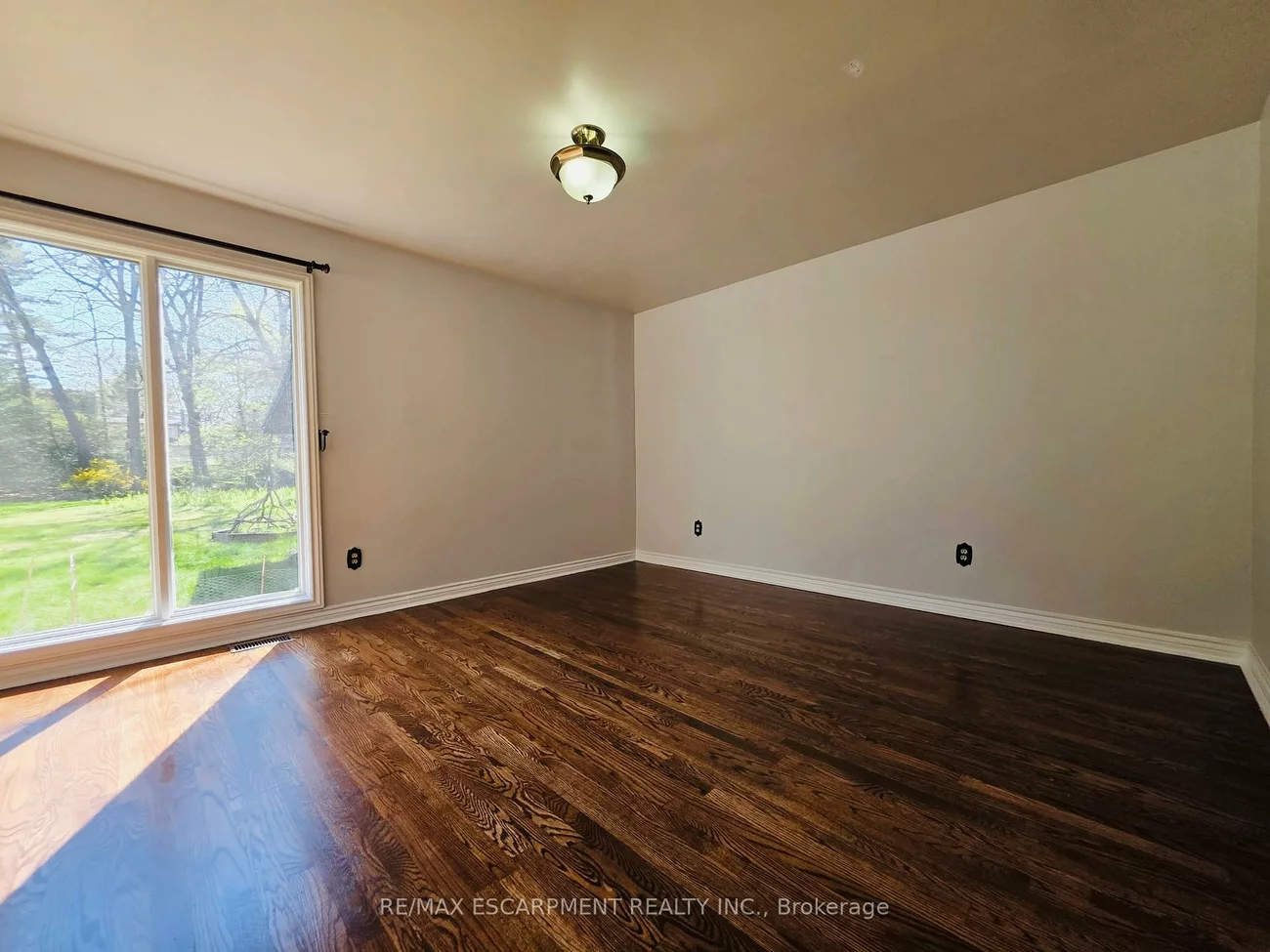 1200, Birchview, Lorne Park, Mississauga