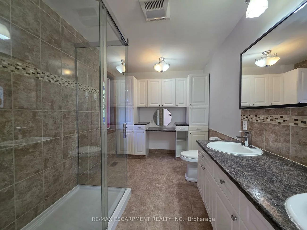 1200, Birchview, Lorne Park, Mississauga