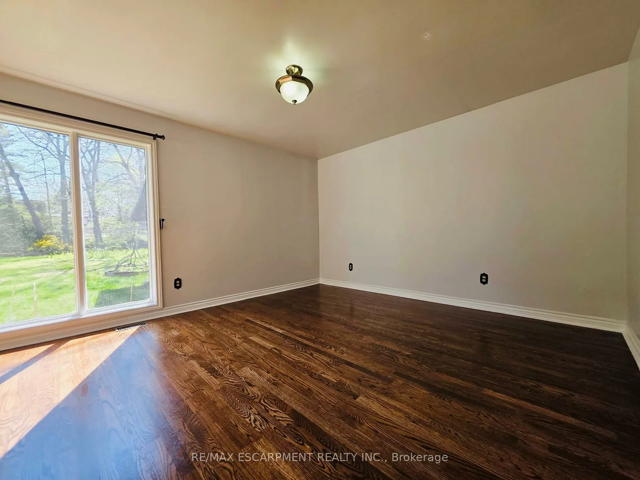 1200, Birchview, Lorne Park, Mississauga