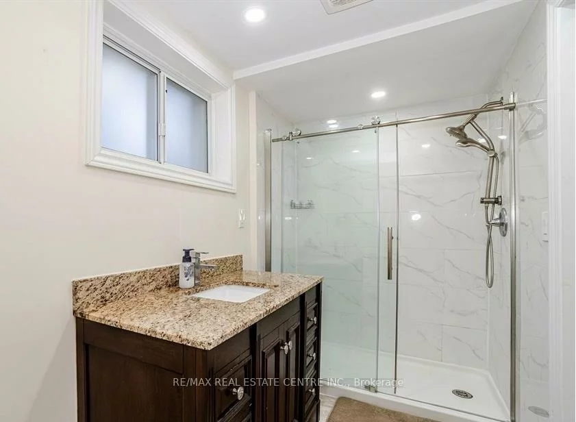 5513, Turney, Streetsville, Mississauga