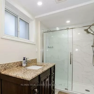 5513, Turney, Streetsville, Mississauga