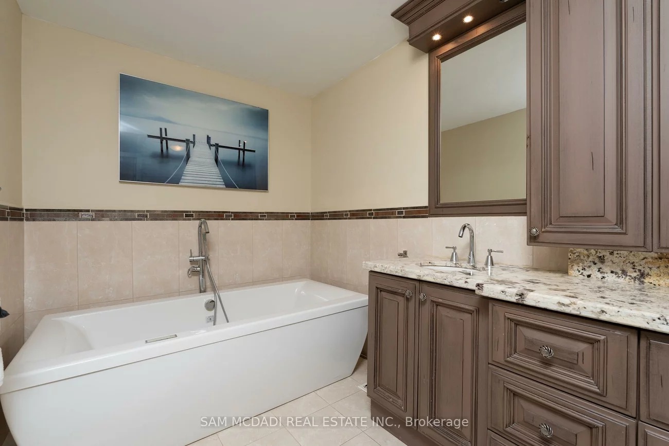 1836, Friar Tuck, Sheridan, Mississauga