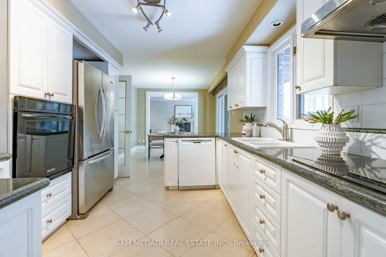 1836, Friar Tuck, Sheridan, Mississauga