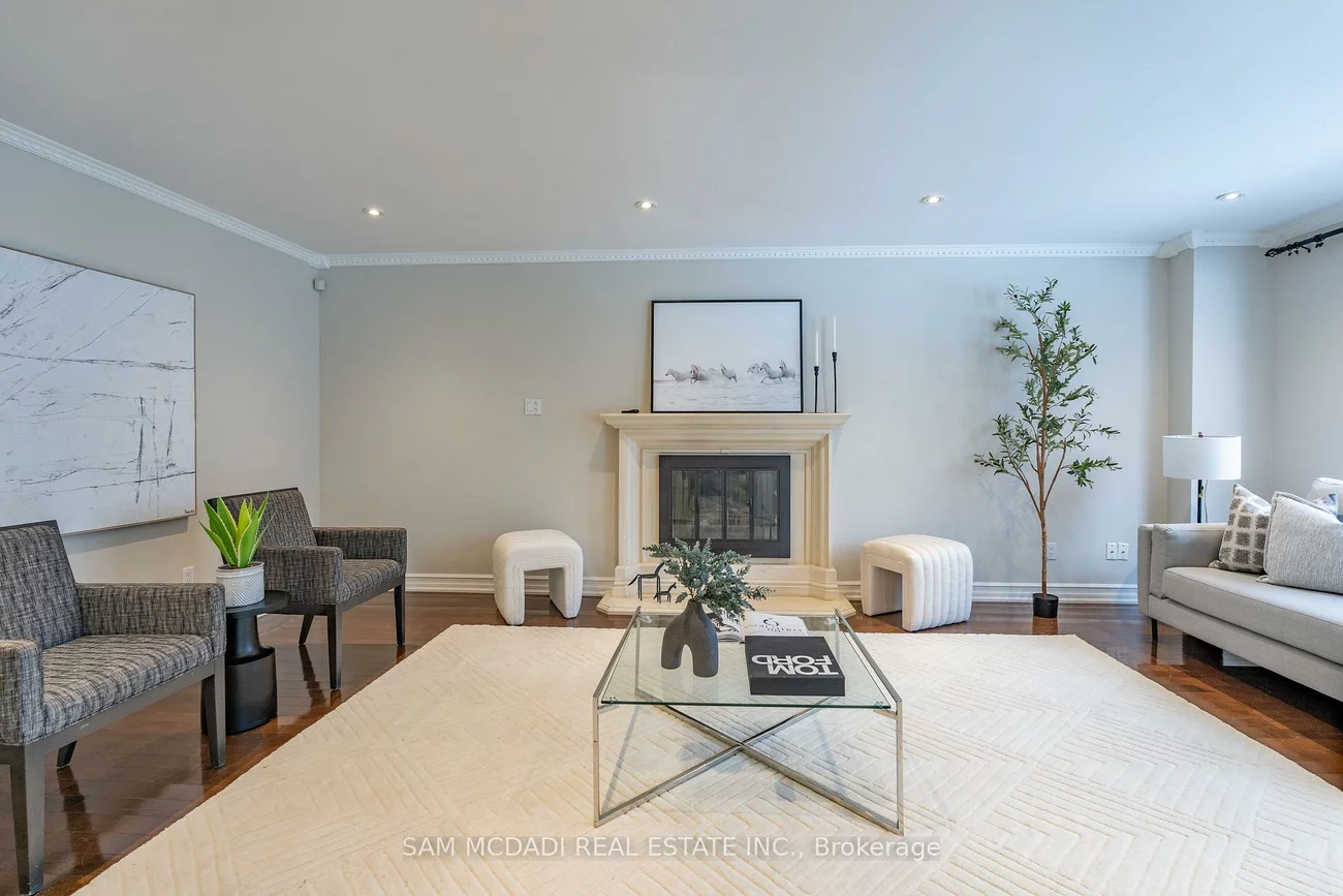 1836, Friar Tuck, Sheridan, Mississauga