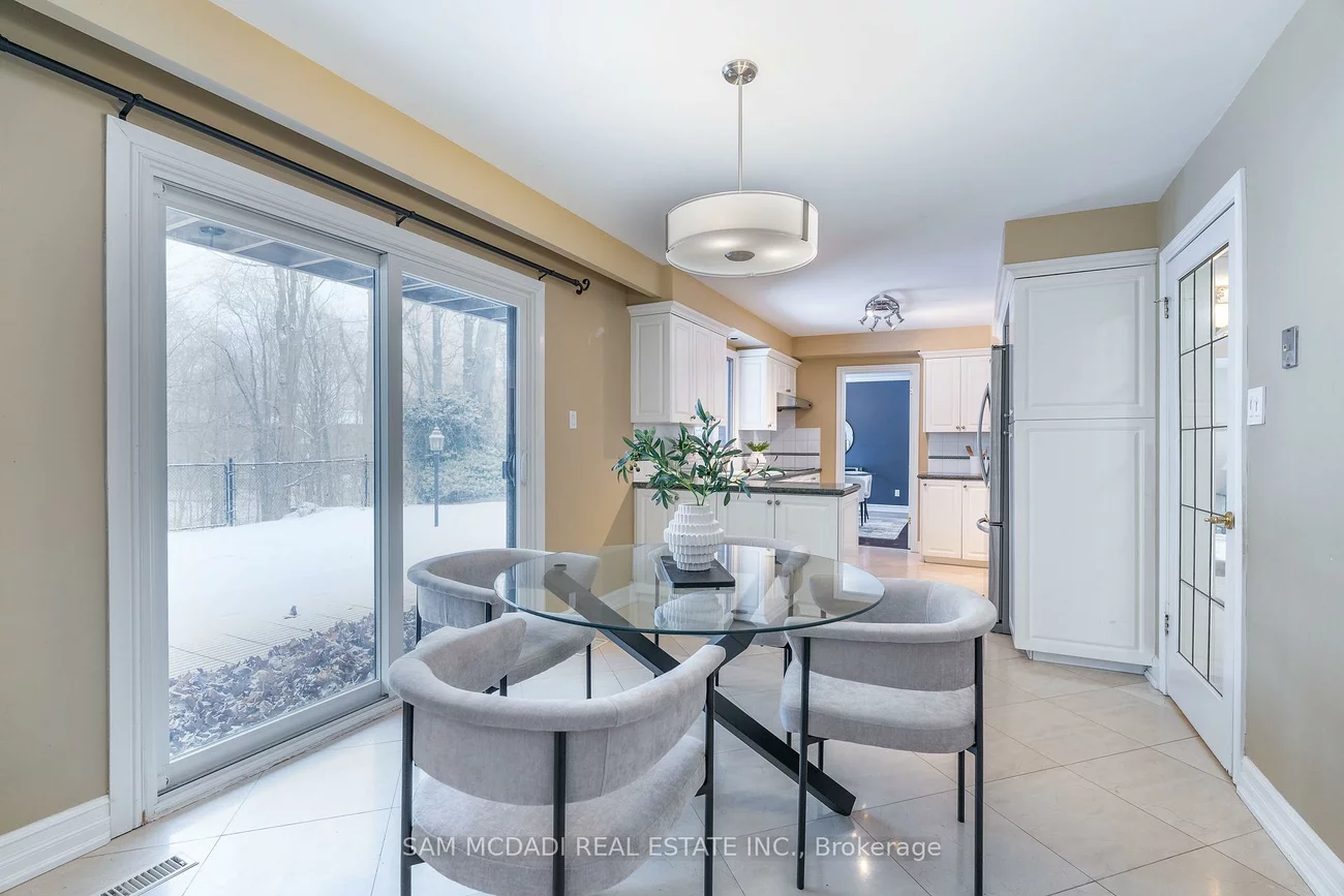 1836, Friar Tuck, Sheridan, Mississauga