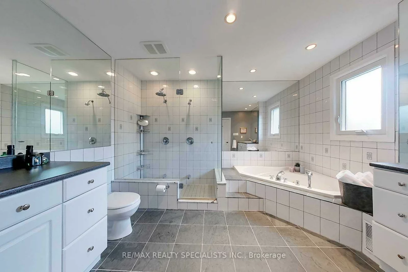 1773, Melody, Central Erin Mills, Mississauga
