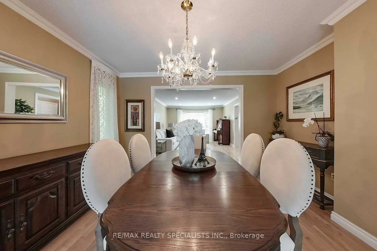 1773, Melody, Central Erin Mills, Mississauga