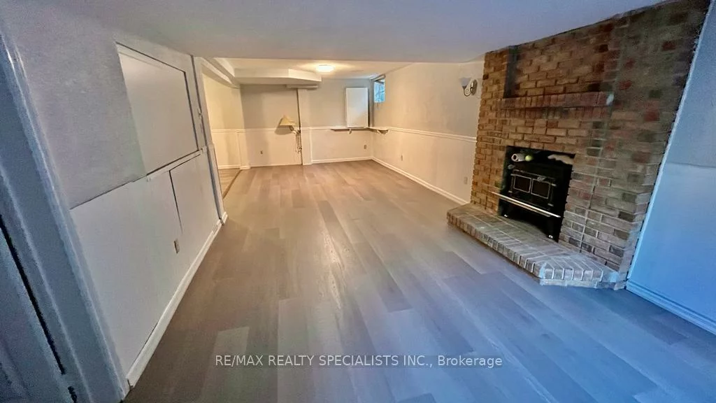 1773, Melody, Central Erin Mills, Mississauga