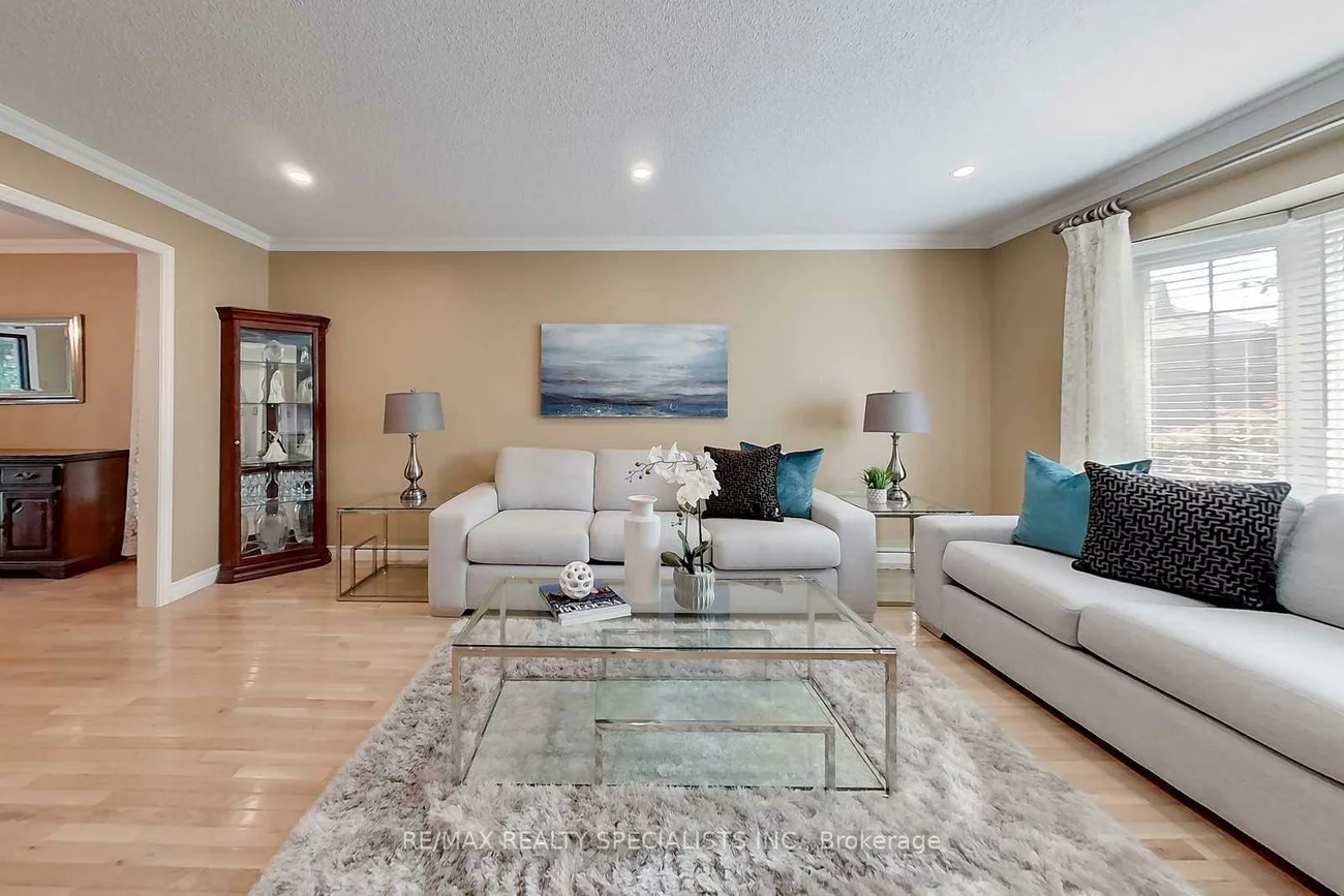 1773, Melody, Central Erin Mills, Mississauga
