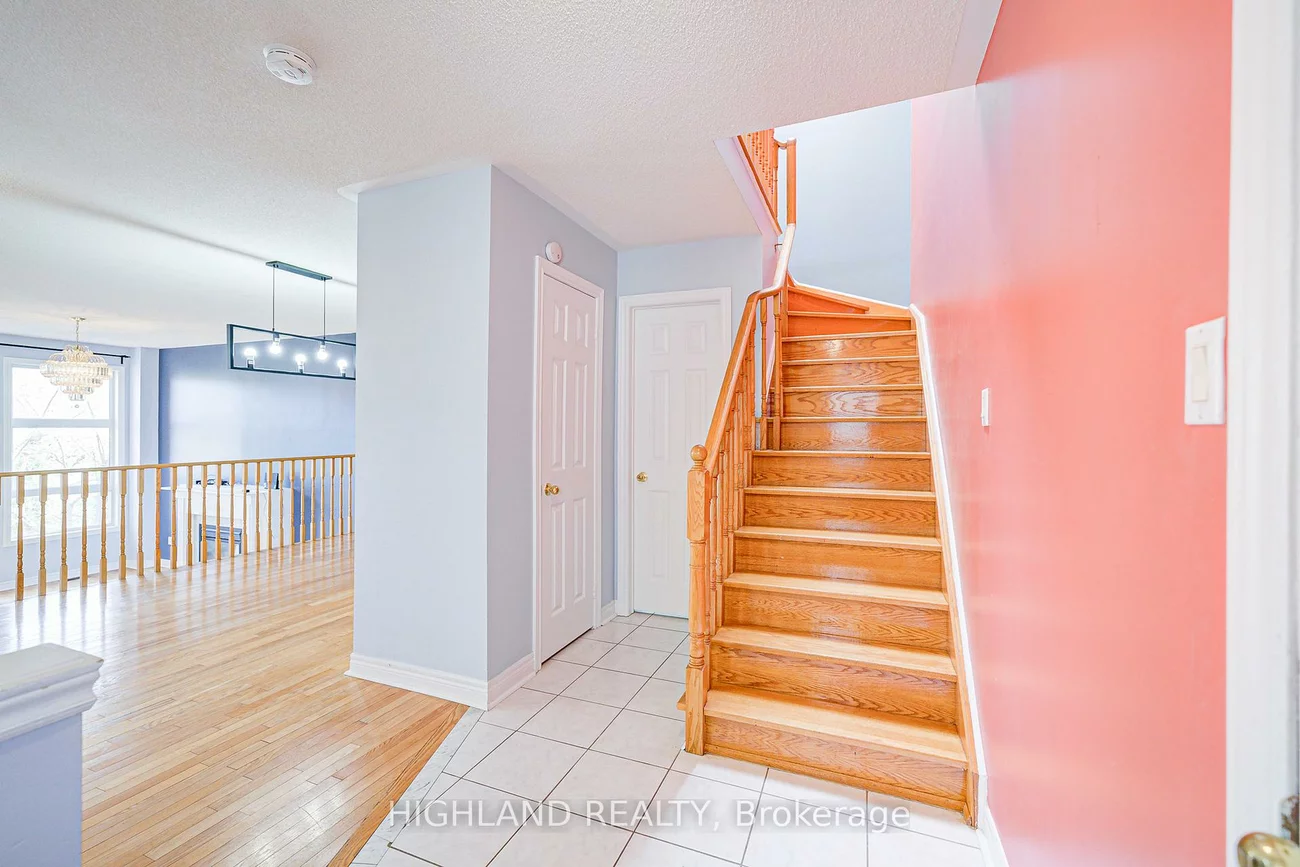2359, Bankside, Central Erin Mills, Mississauga