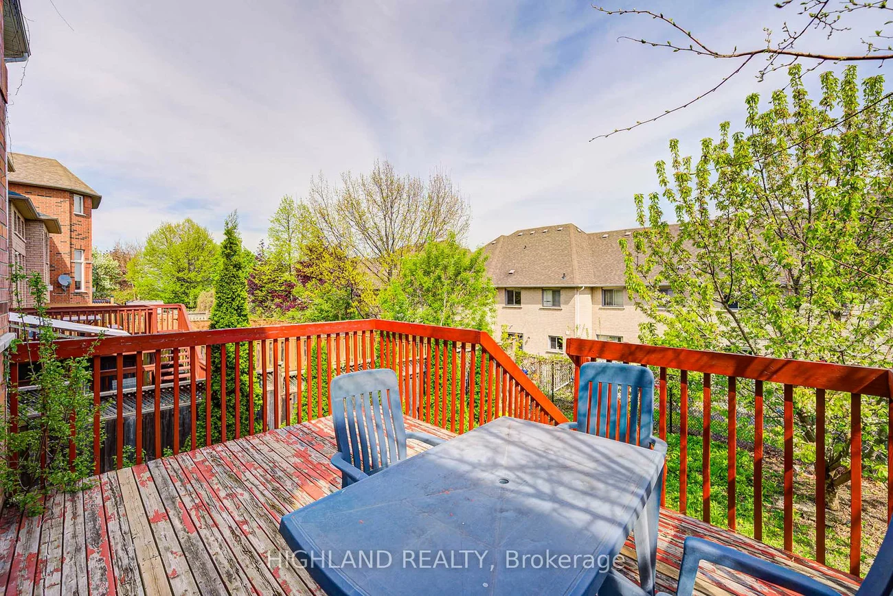2359, Bankside, Central Erin Mills, Mississauga