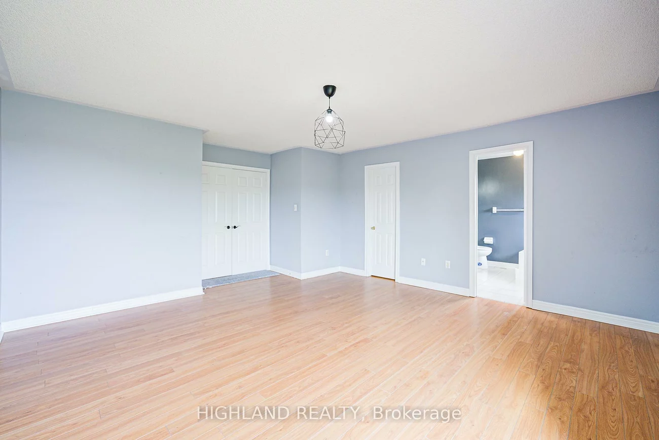 2359, Bankside, Central Erin Mills, Mississauga