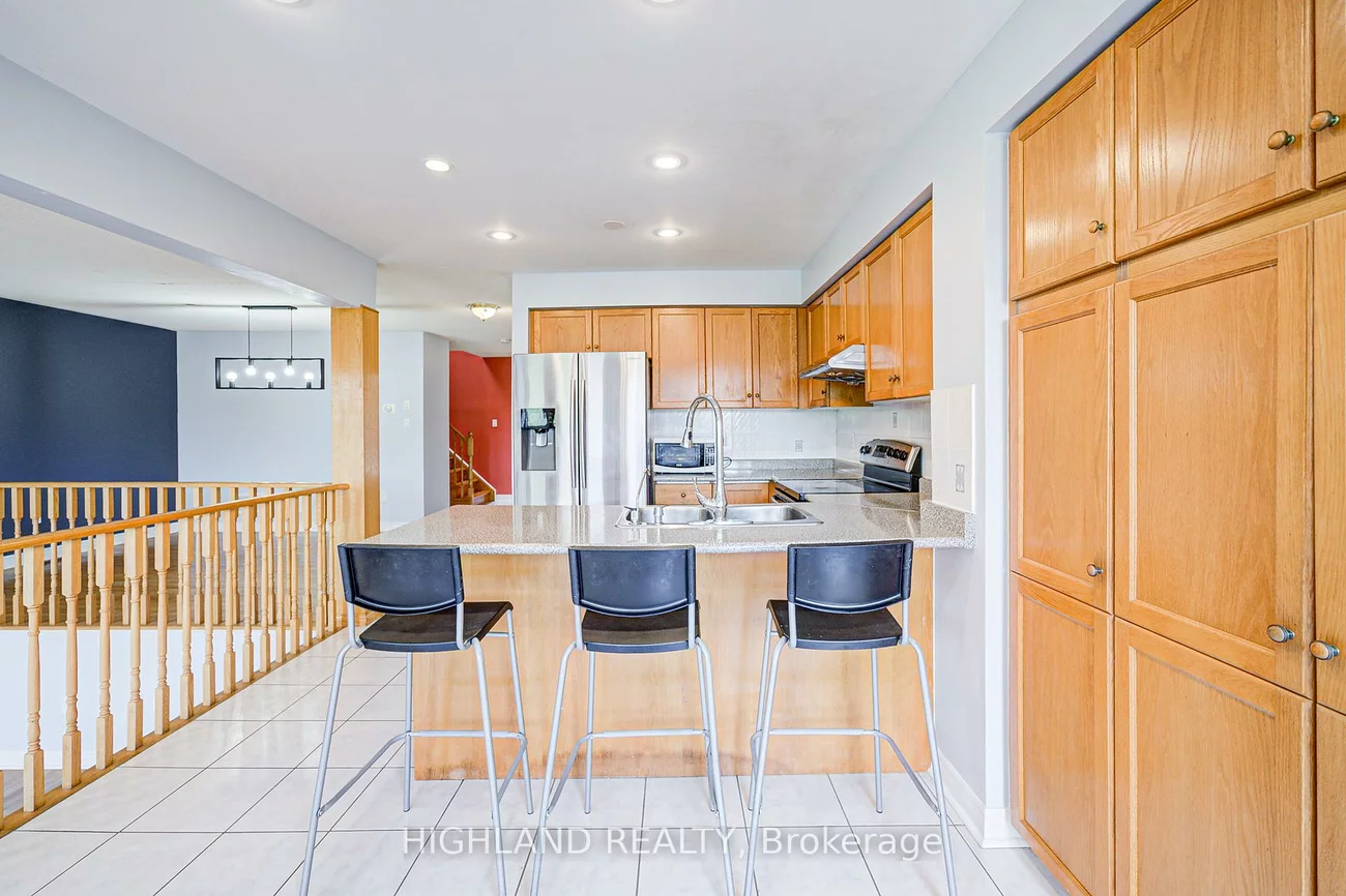 2359, Bankside, Central Erin Mills, Mississauga