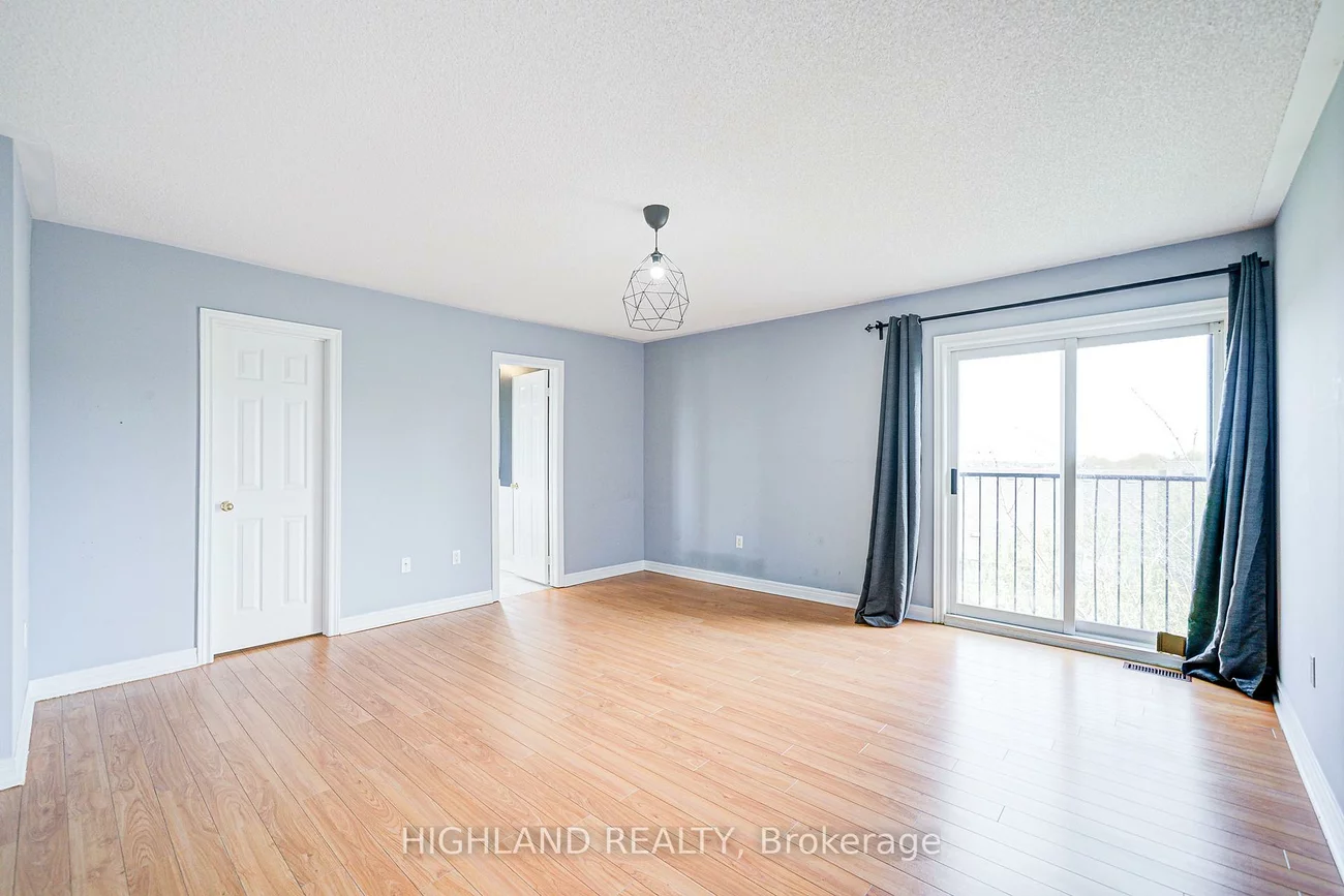 2359, Bankside, Central Erin Mills, Mississauga