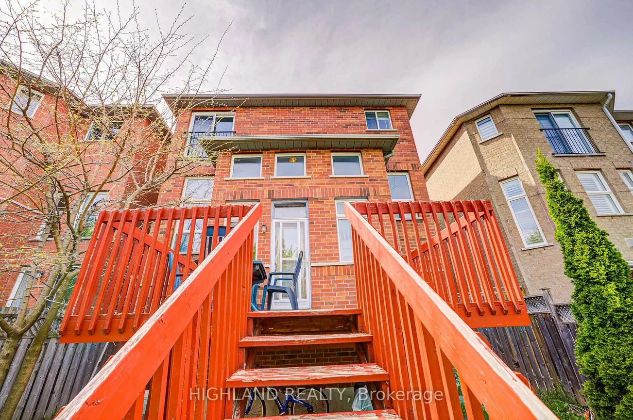 2359, Bankside, Central Erin Mills, Mississauga