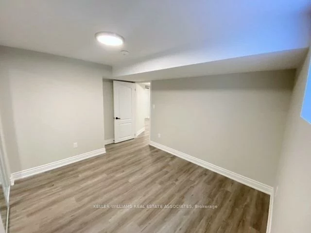 922, Silverthorn Mill, Meadowvale Village, Mississauga