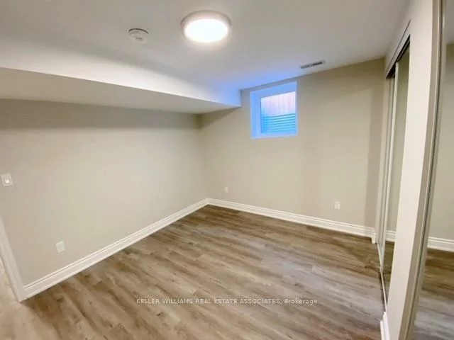 922, Silverthorn Mill, Meadowvale Village, Mississauga