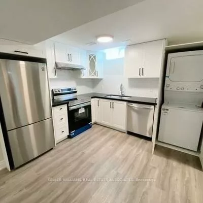 922, Silverthorn Mill, Meadowvale Village, Mississauga