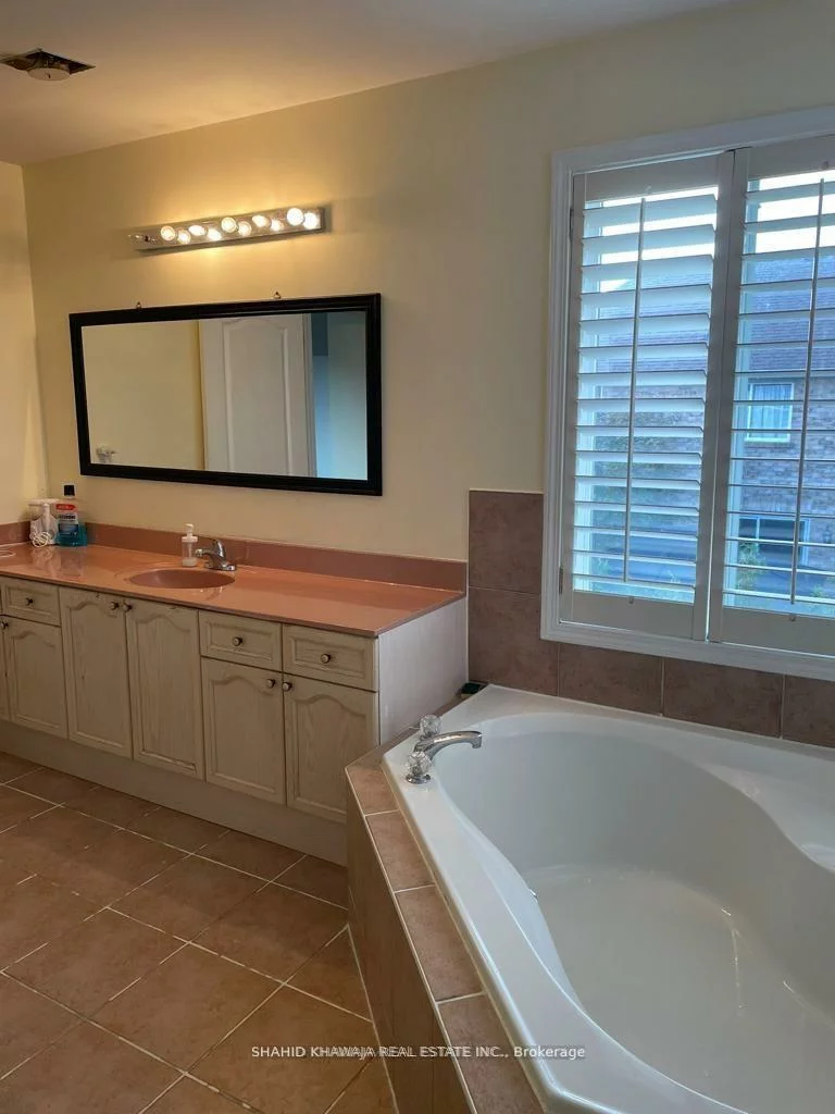 3893, Deepwood, Churchill Meadows, Mississauga