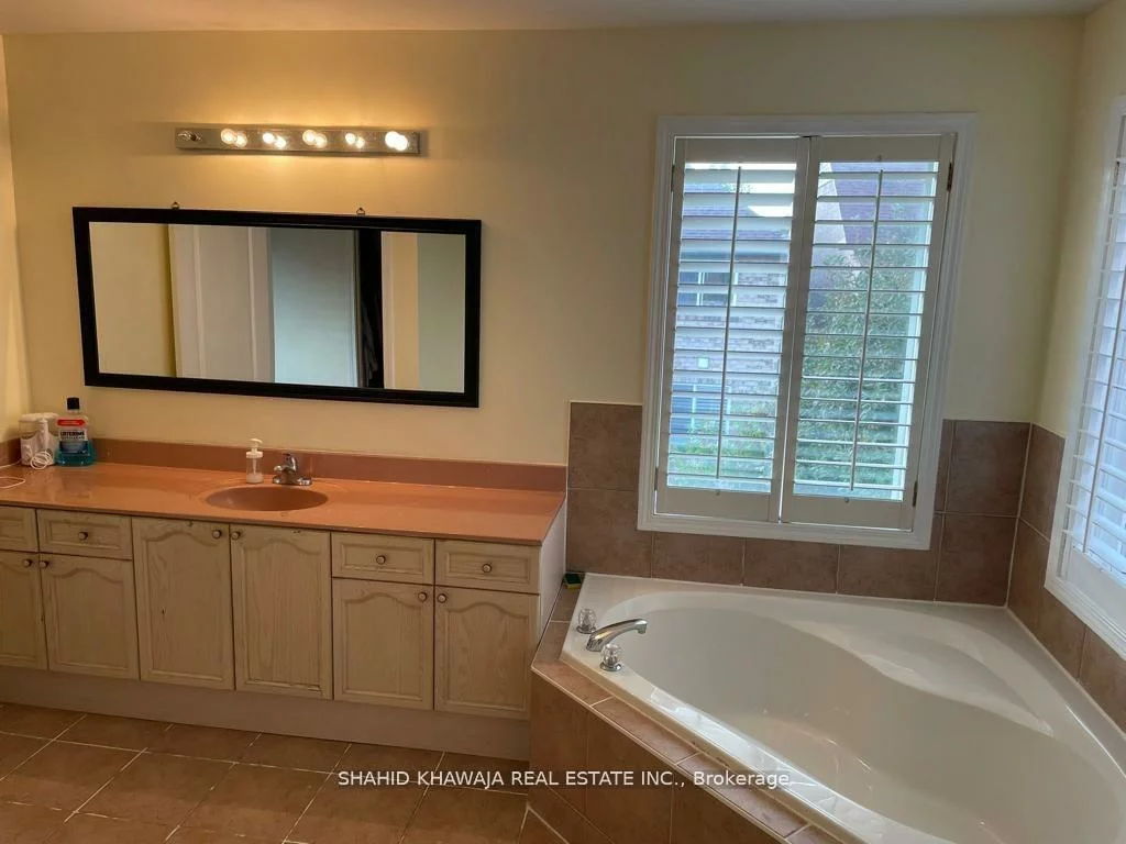 3893, Deepwood, Churchill Meadows, Mississauga