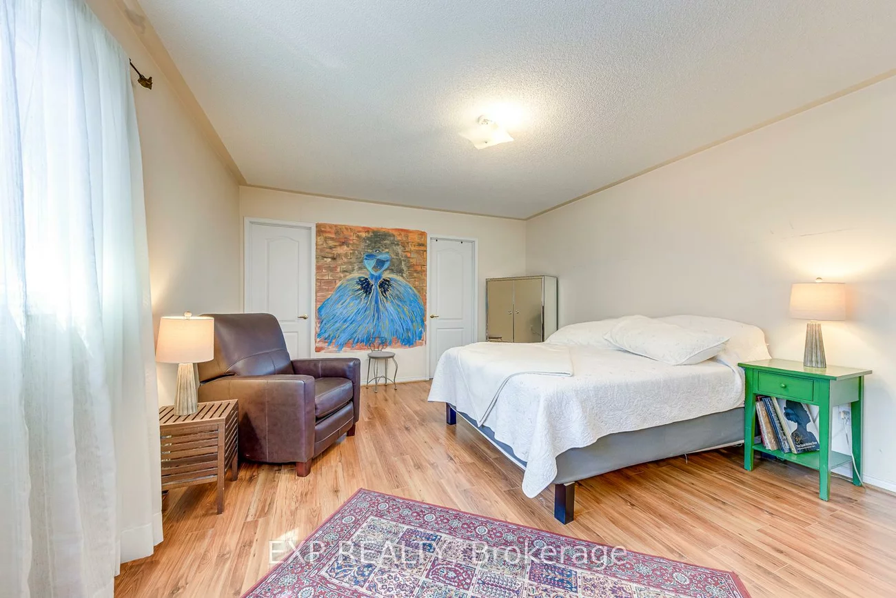 7228, Pallett, Meadowvale Village, Mississauga