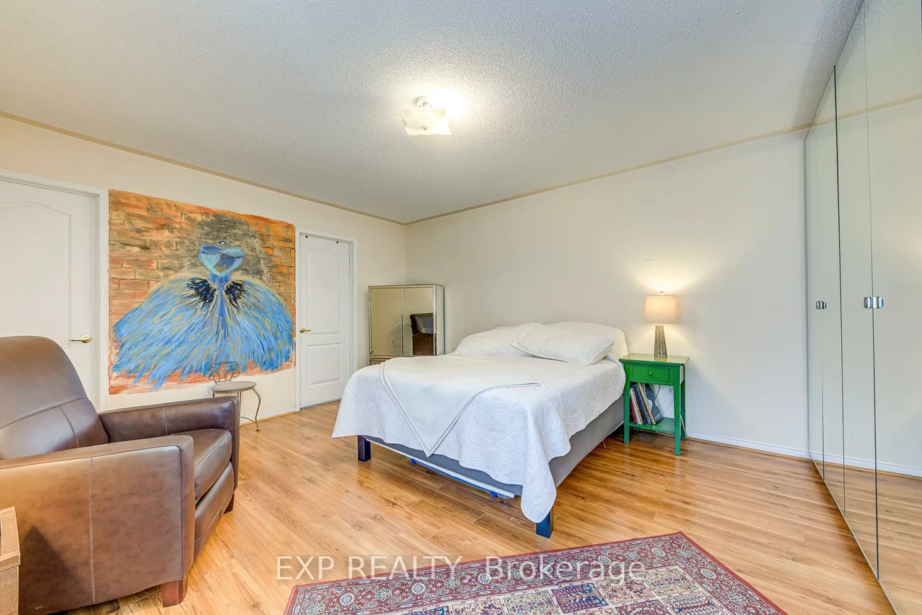 7228, Pallett, Meadowvale Village, Mississauga