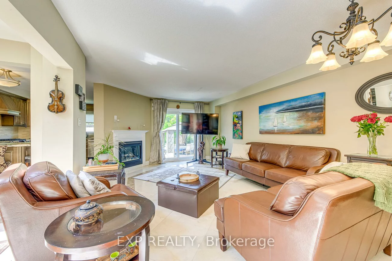 7228, Pallett, Meadowvale Village, Mississauga