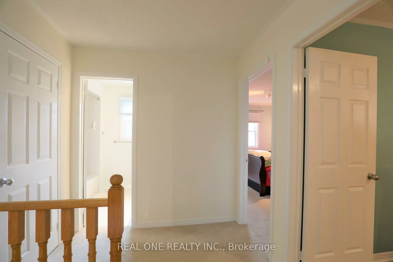 5650, Haddon Hall, Central Erin Mills, Mississauga