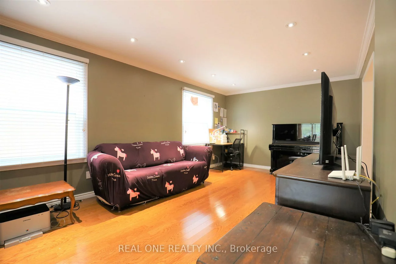 5650, Haddon Hall, Central Erin Mills, Mississauga