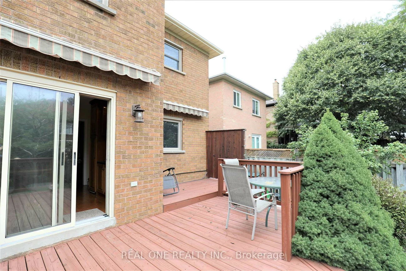 5650, Haddon Hall, Central Erin Mills, Mississauga