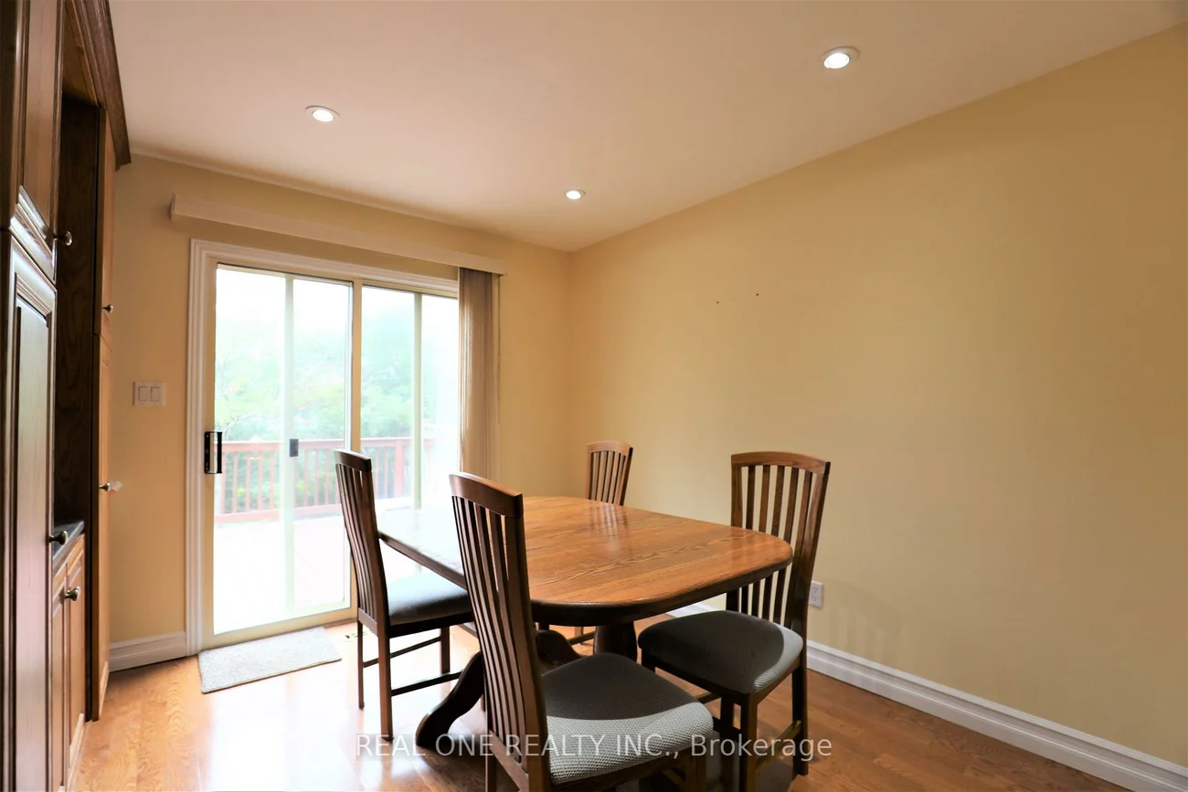 5650, Haddon Hall, Central Erin Mills, Mississauga