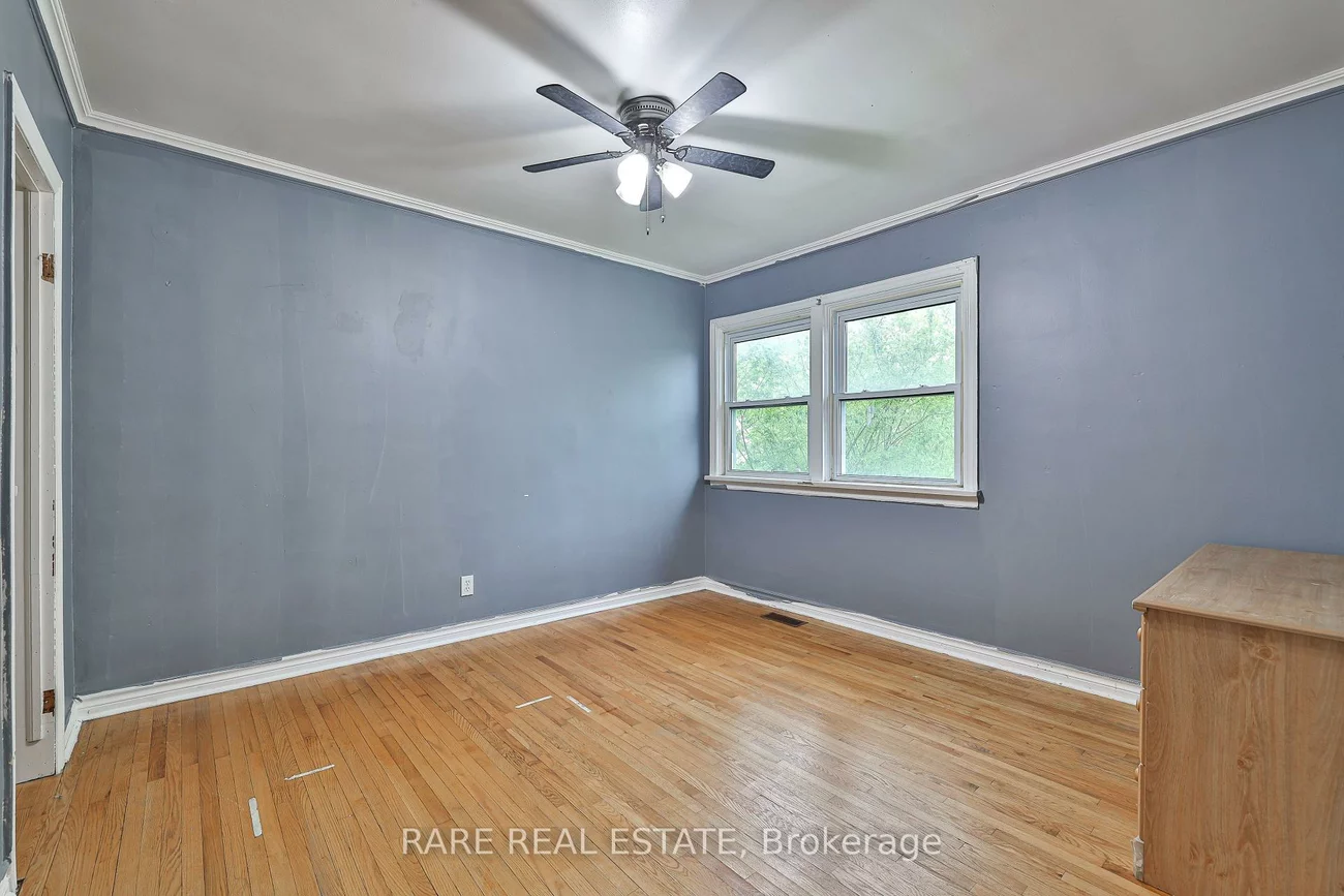 178, Angelene, Mineola, Mississauga