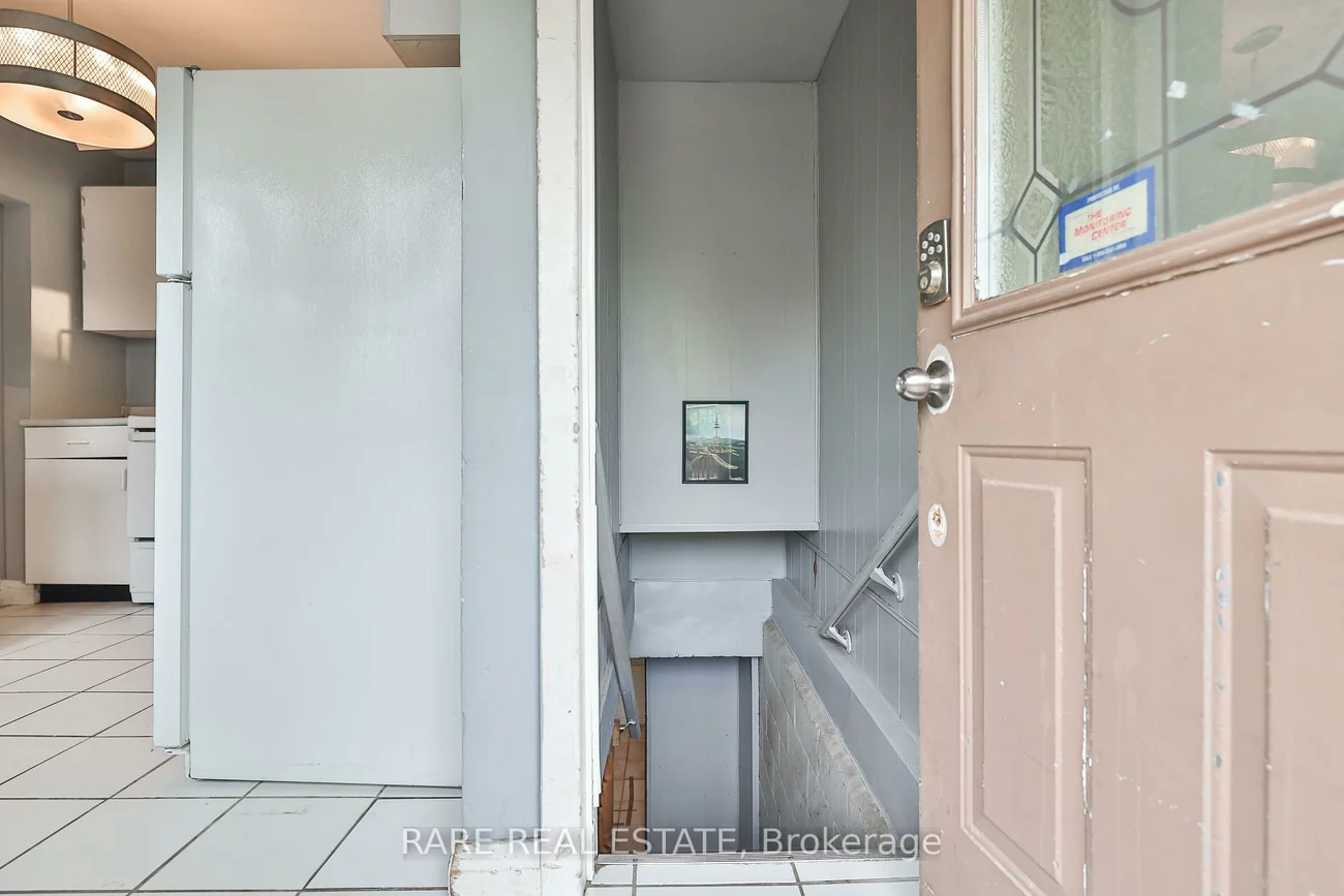 178, Angelene, Mineola, Mississauga