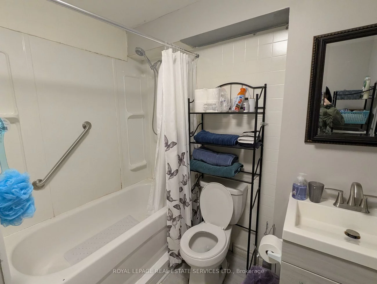 6053, Leeside, Central Erin Mills, Mississauga