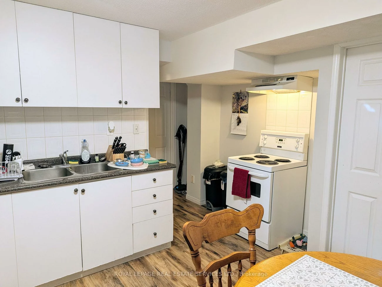 6053, Leeside, Central Erin Mills, Mississauga