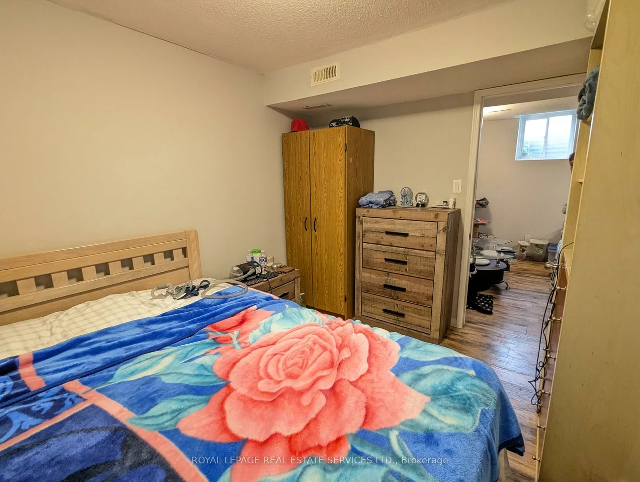 6053, Leeside, Central Erin Mills, Mississauga