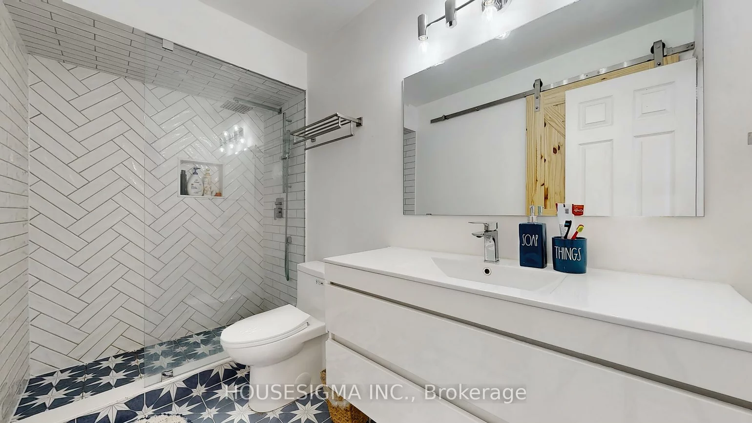2722, Jerring, Erin Mills, Mississauga