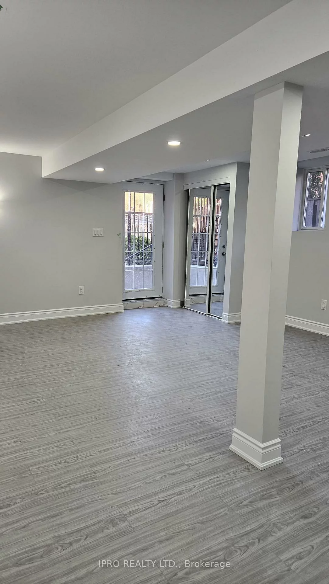 5265, Springbok, Hurontario, Mississauga