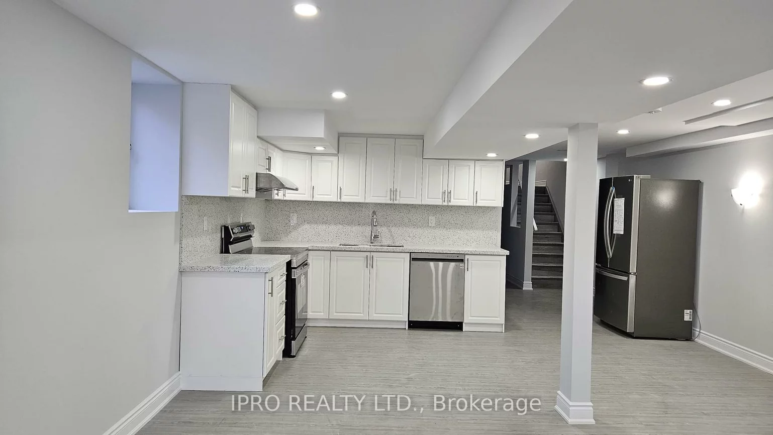 5265, Springbok, Hurontario, Mississauga