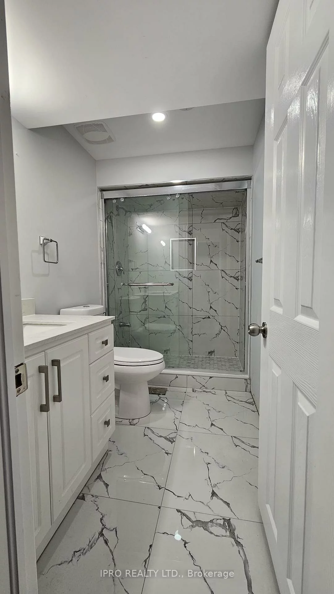 5265, Springbok, Hurontario, Mississauga