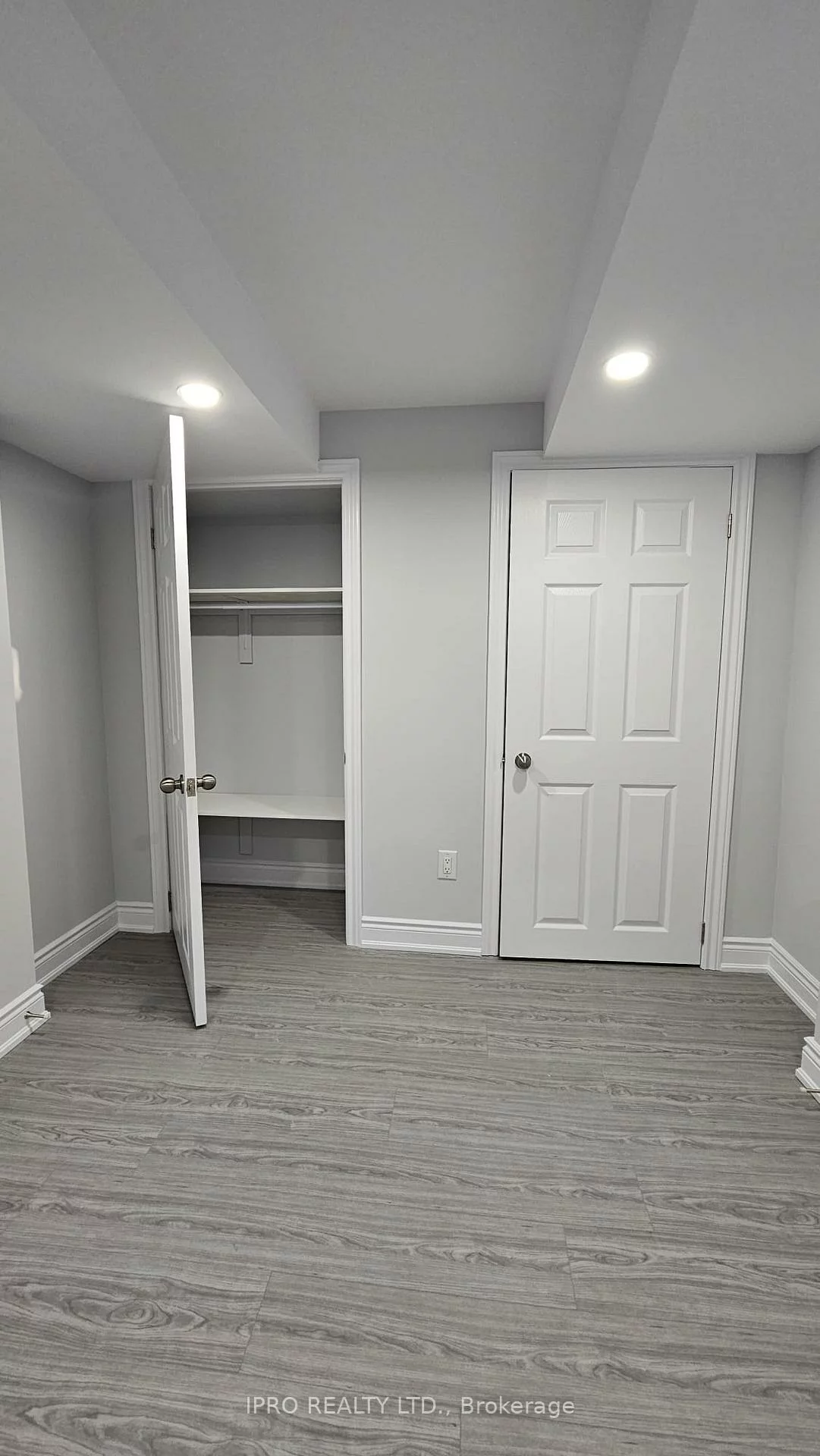 5265, Springbok, Hurontario, Mississauga