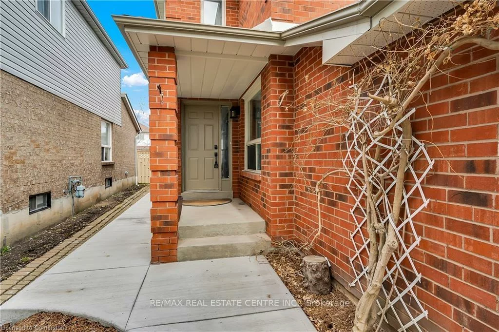 3608, Cherrington, Erin Mills, Mississauga