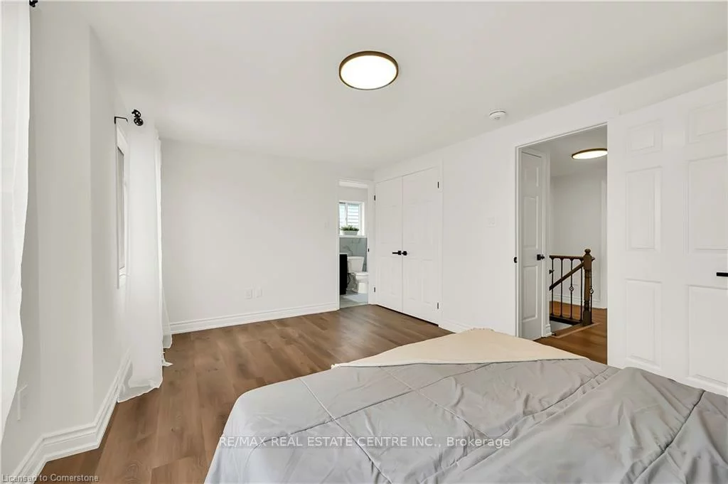 3608, Cherrington, Erin Mills, Mississauga