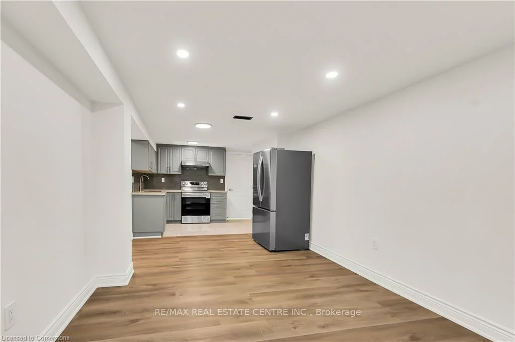 3608, Cherrington, Erin Mills, Mississauga