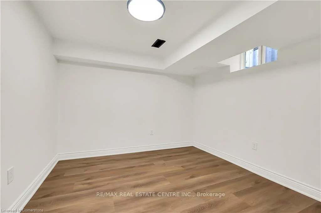 3608, Cherrington, Erin Mills, Mississauga