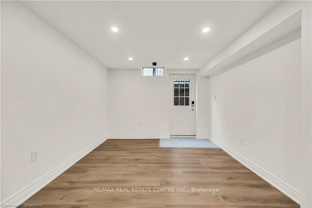 3608, Cherrington, Erin Mills, Mississauga