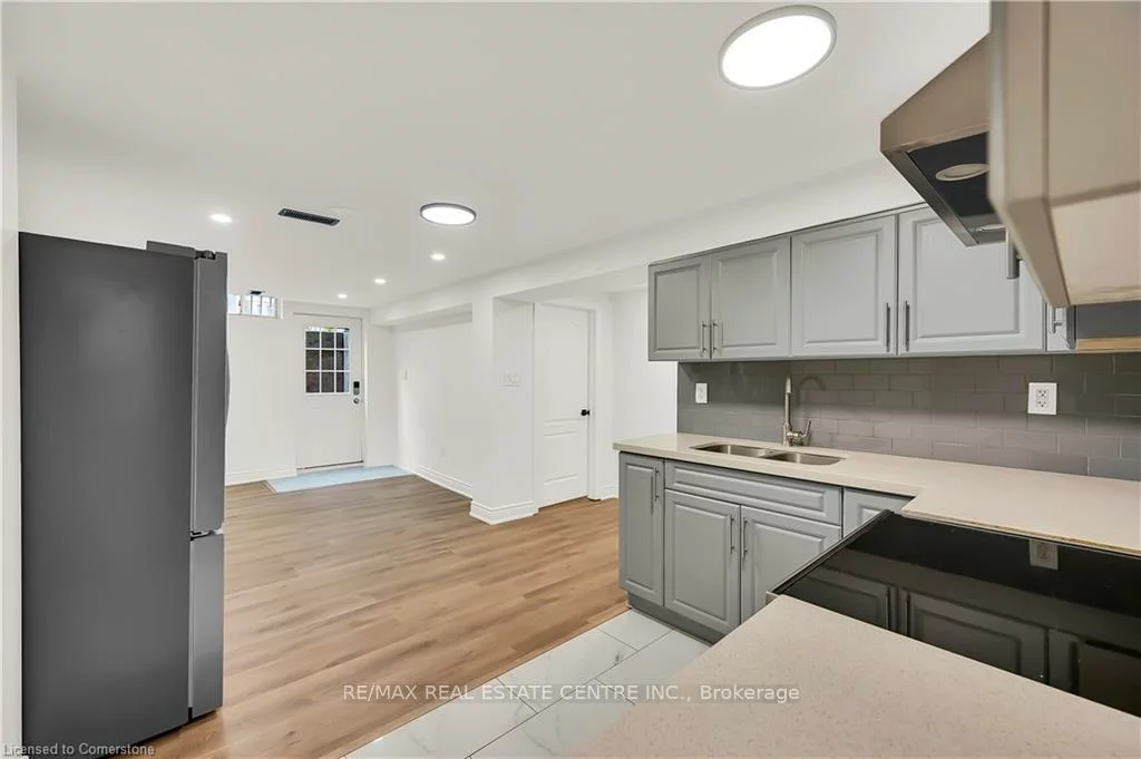 3608, Cherrington, Erin Mills, Mississauga