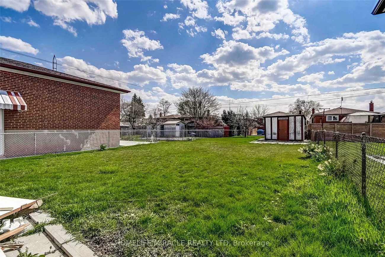 1064, Westmount, Lakeview, Mississauga